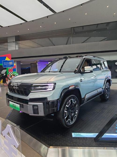 深圳7比亚迪方程豹硬派越野的爆款，英菲尼迪35周年与你共成长